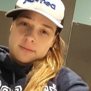 Meet your Posher, Karine